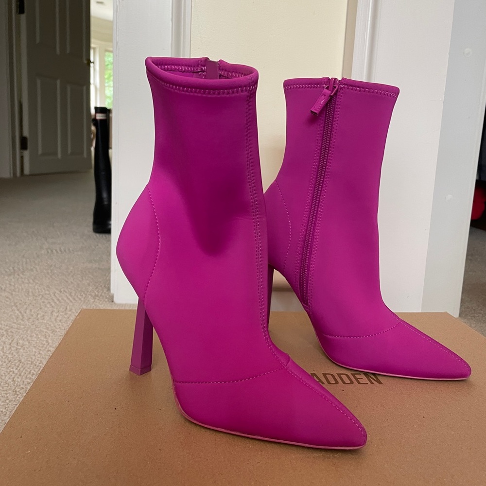 ALDO Magenta Neoprene Boots